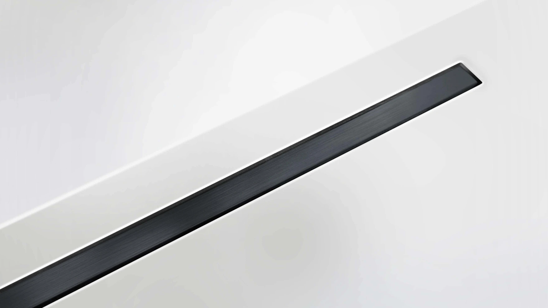 Carrodrain Black